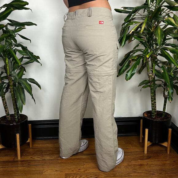 The North Face Convertible Zip-Off Cargo Pants - Picture 6 of 9